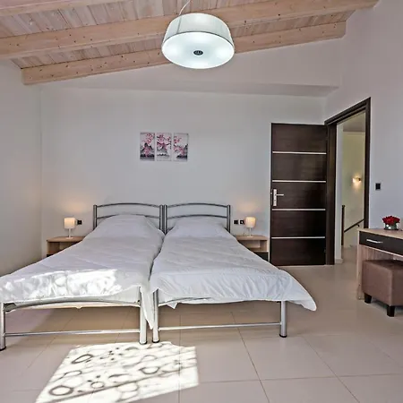 Villa Alkistis With Amazing Sea View